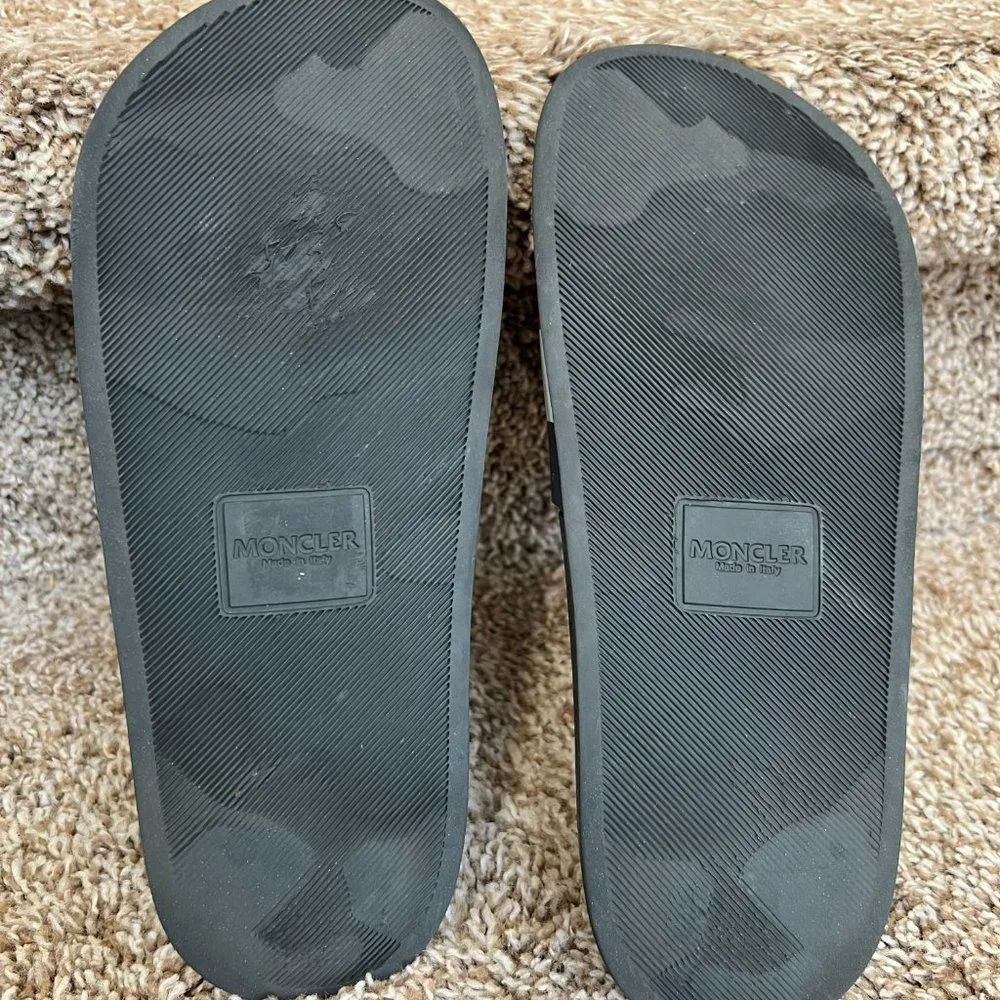 MONCLER Men's Rubber Colorblock Pattern Slides- - Picture 11 of 15